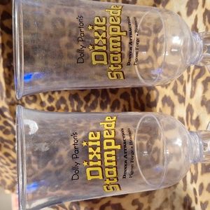 Dixie Stampede plastic glasses (Dolly Parton)